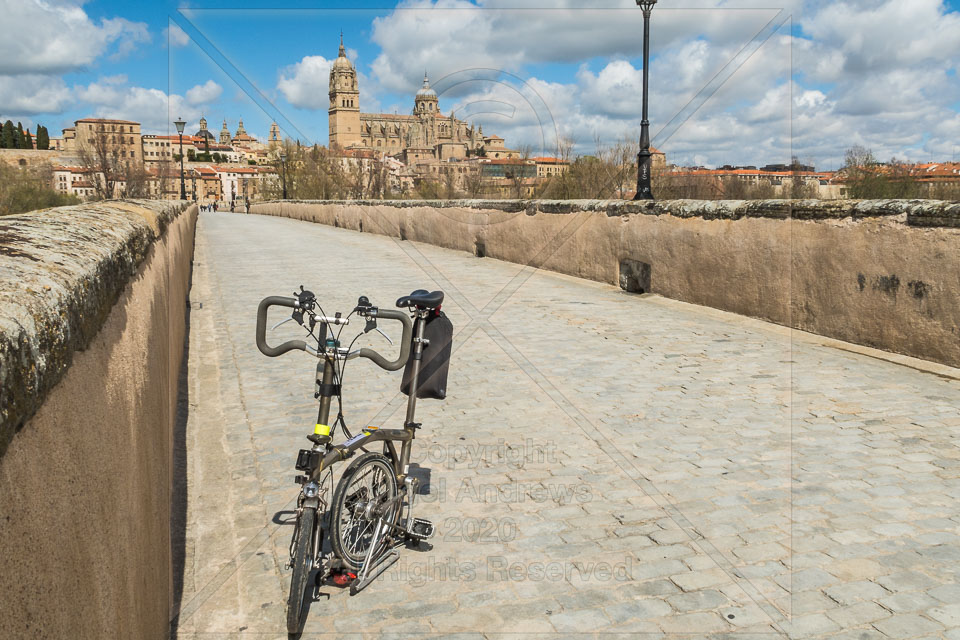 CYCLING_IN_SALAMANCA-3.jpg